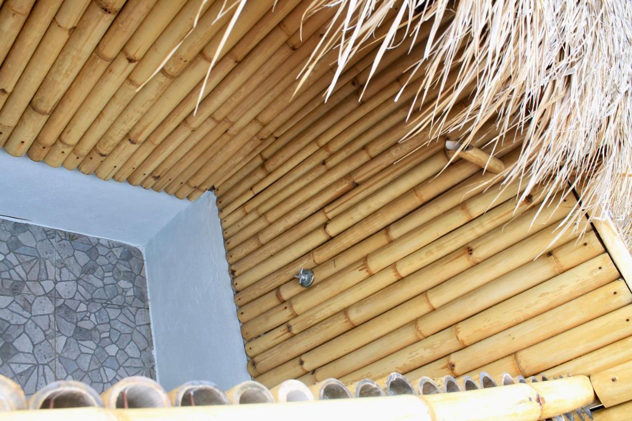 Rumah Canaria Bungalow Gili Trawangan Exterior foto