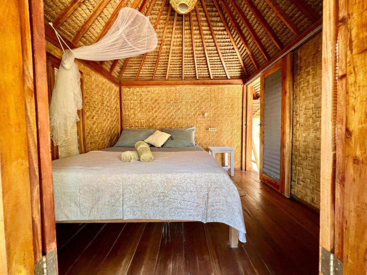 Rumah Canaria Bungalow Gili Trawangan Exterior foto