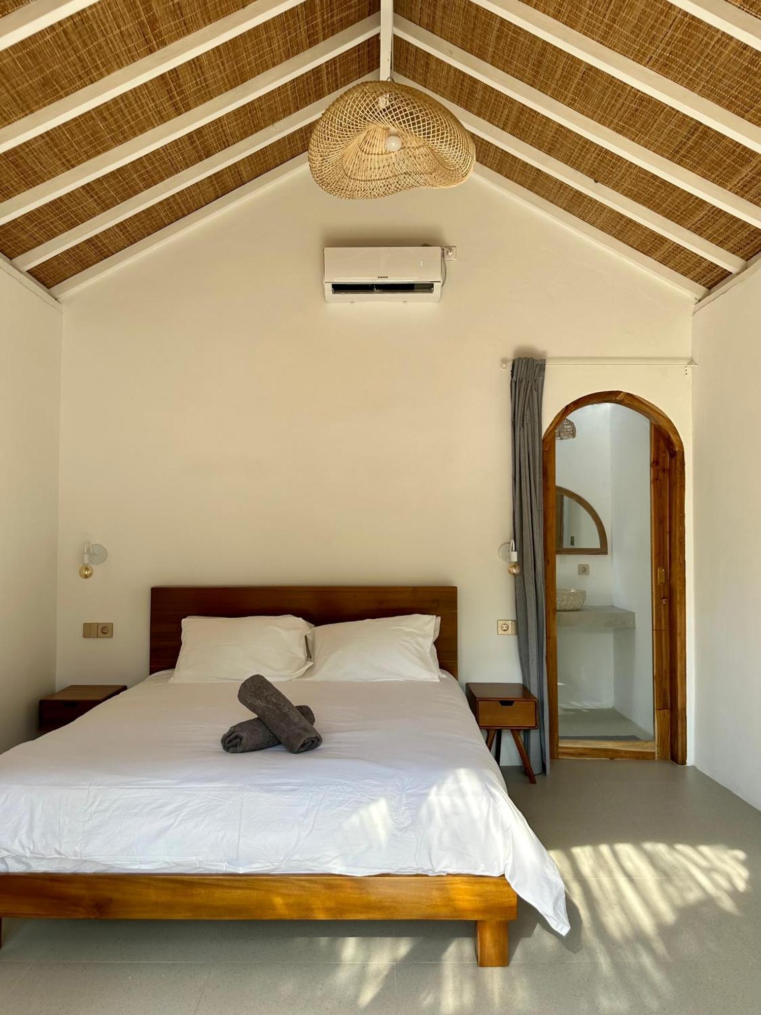 Rumah Canaria Bungalow Gili Trawangan Exterior foto