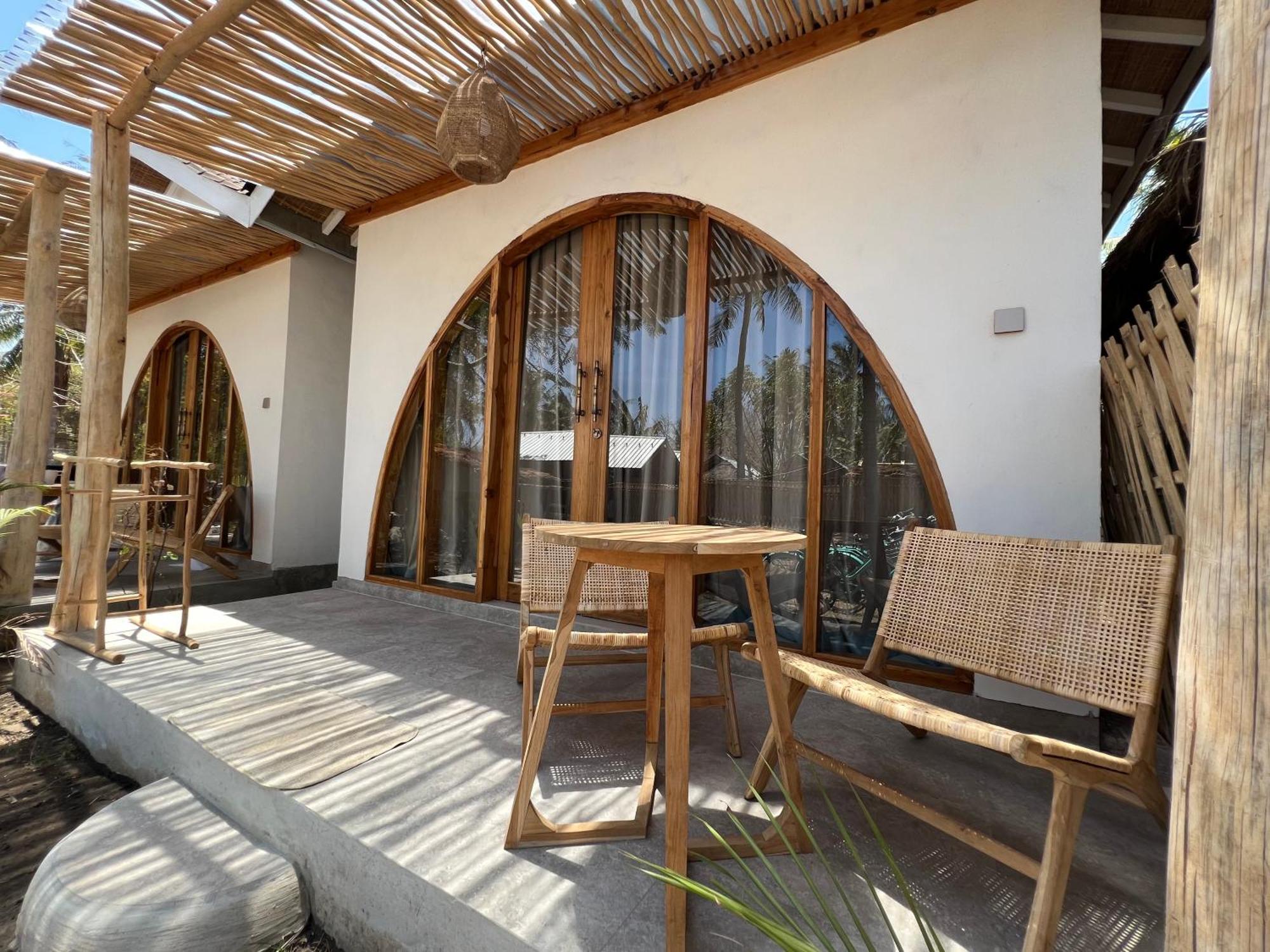 Rumah Canaria Bungalow Gili Trawangan Exterior foto