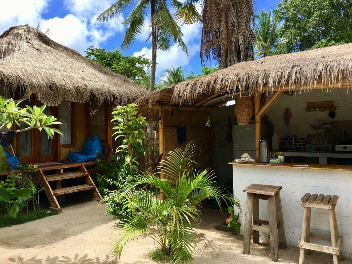 Rumah Canaria Bungalow Gili Trawangan Exterior foto